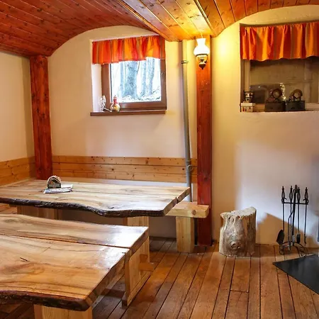 Guest house Tyra 3*