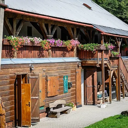 Tyra Guest house Trinec